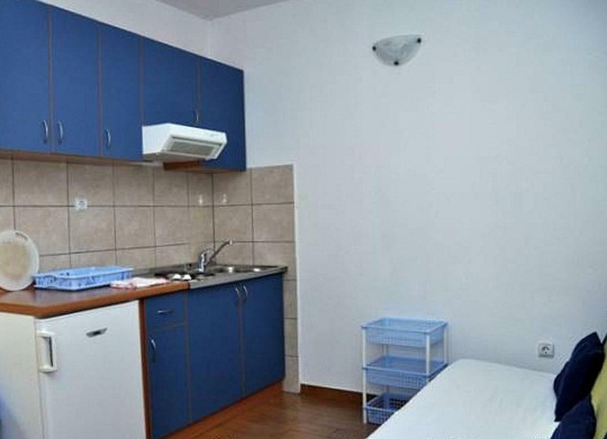 Apartments Marinovac Živogošće エクステリア 写真