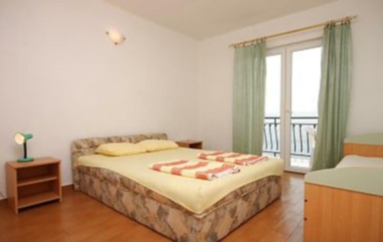 Apartments Marinovac Živogošće エクステリア 写真